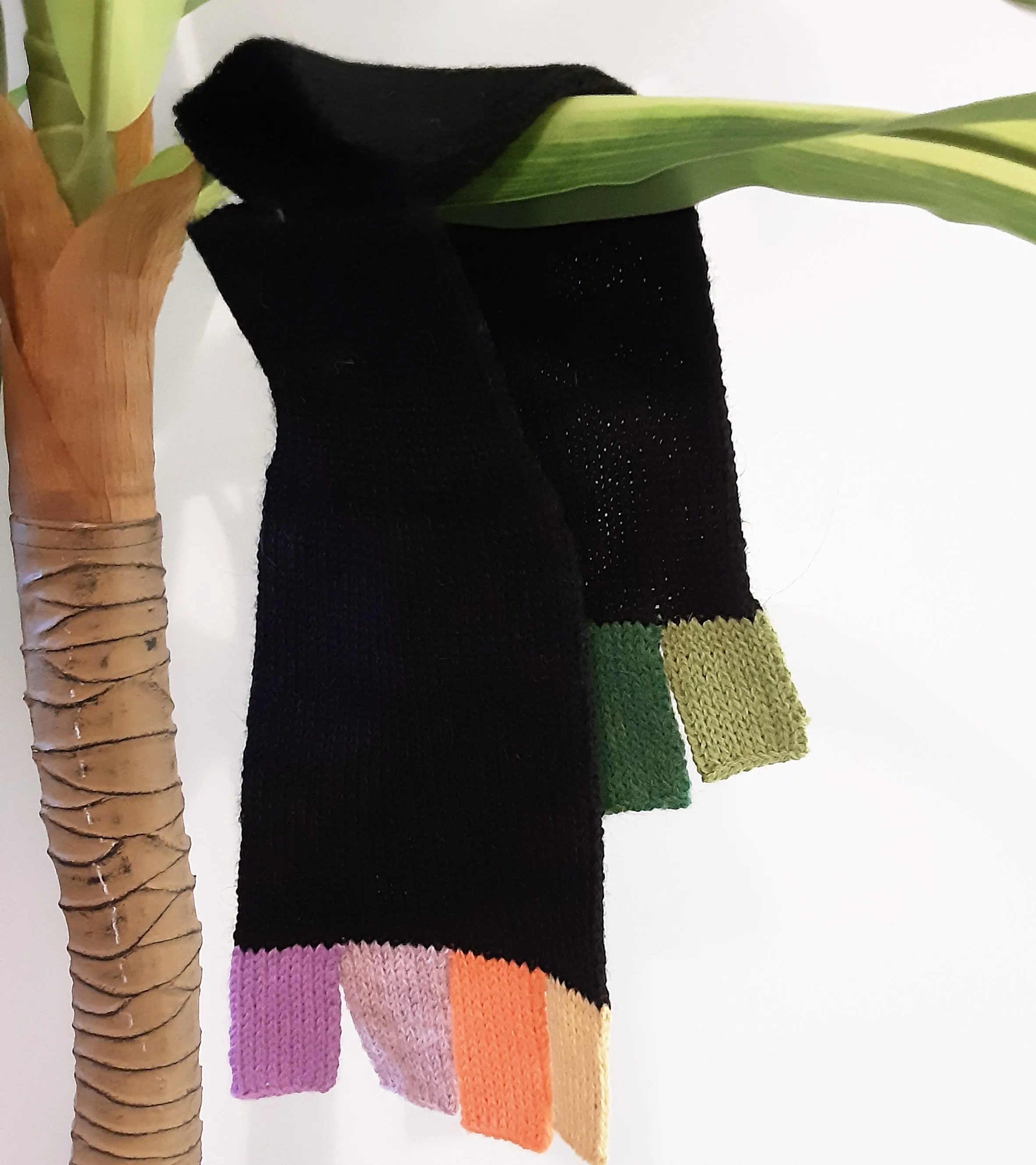 Alpaca Finger-less Gloves Black Women