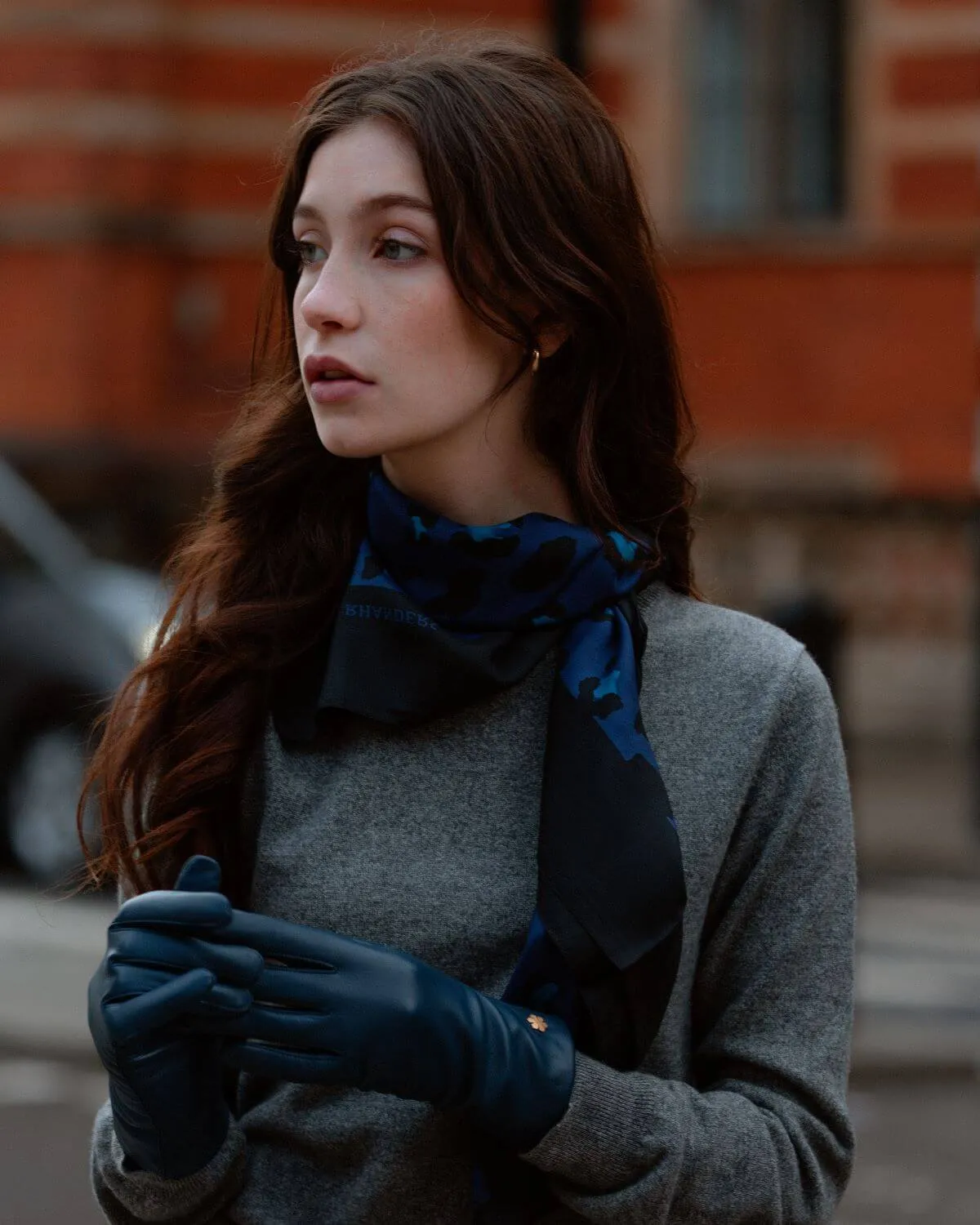 ANNA - DEEP BLUE