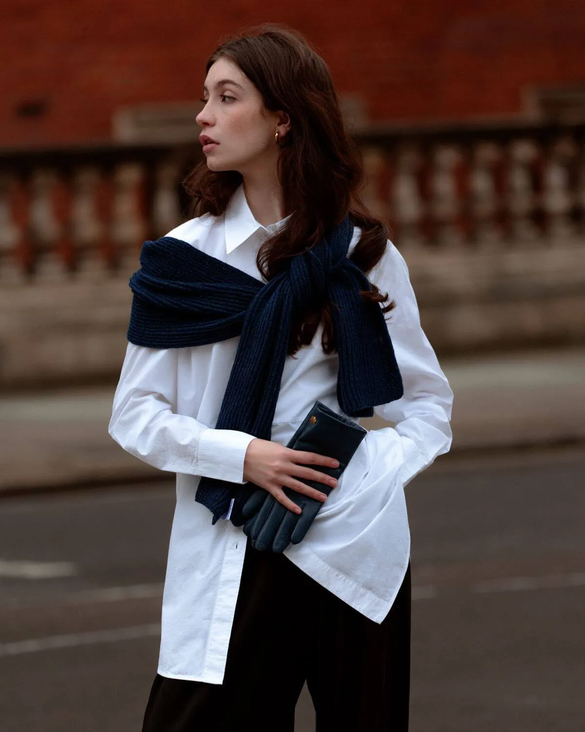 ANNA - DEEP BLUE