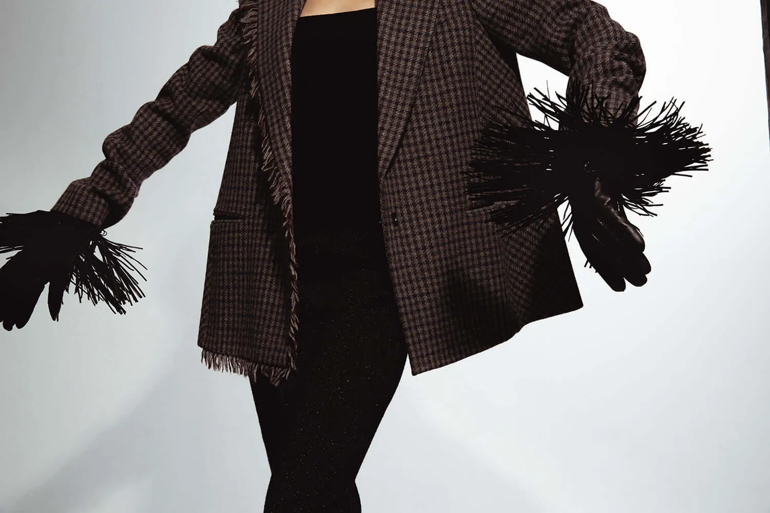 ANNA FRINGE