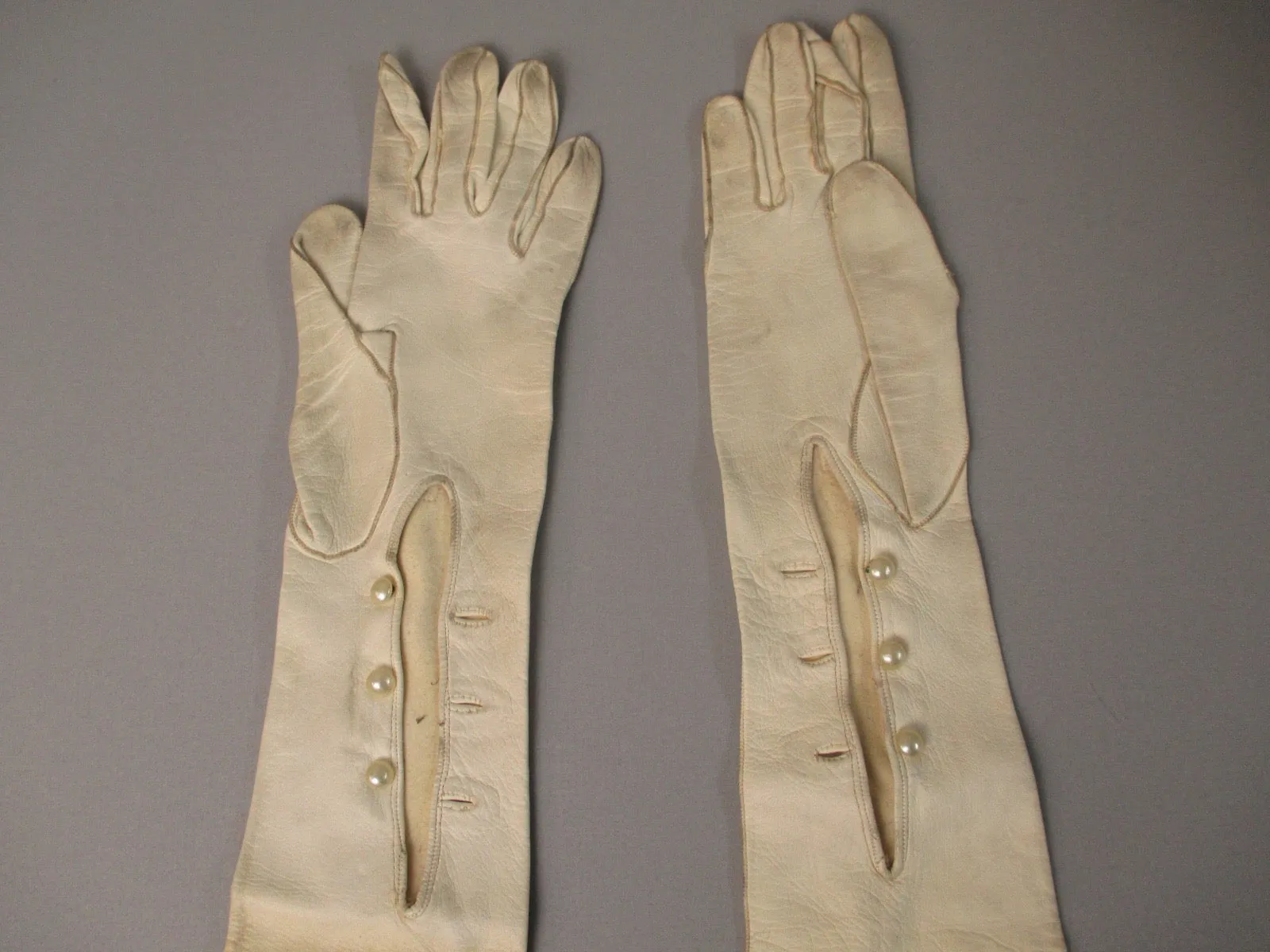 Antique Victorian Kid Leather Opera Gloves
