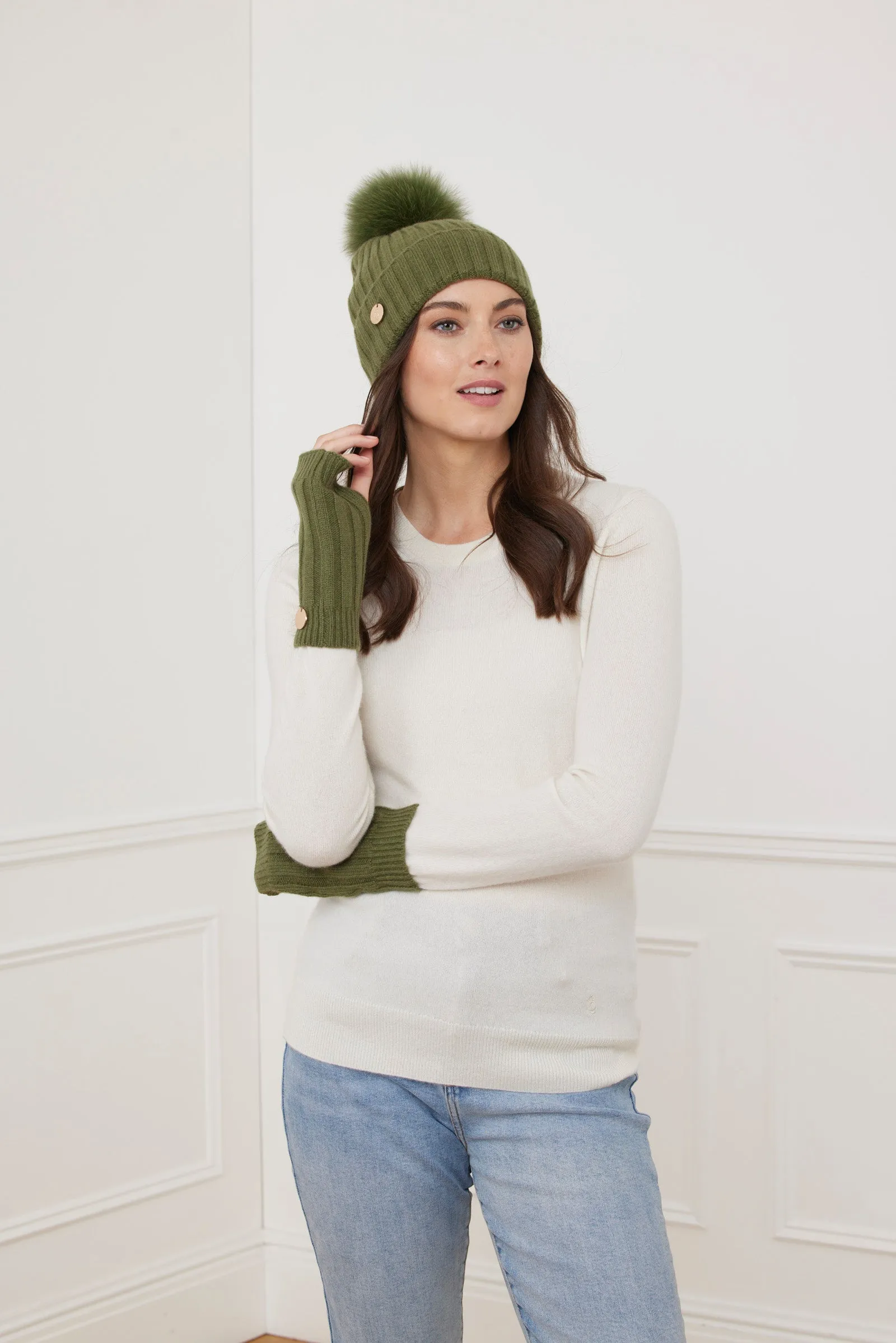 Ava Rib Wristlets