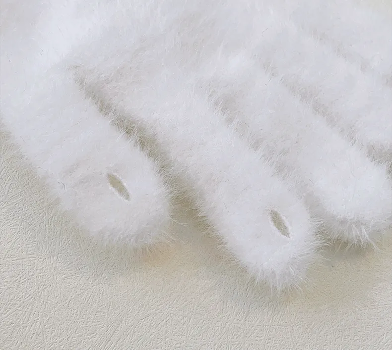 Buy One Get One! Big Promotion. New Style Christmas Cute Bowknot Warm Gloves. Touchscreen Winter Knitted Gloves.C241021-3