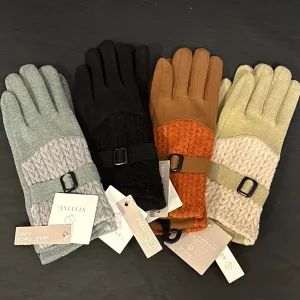 Cable Knit and Belt Band Detailed Smart Touch Gloves