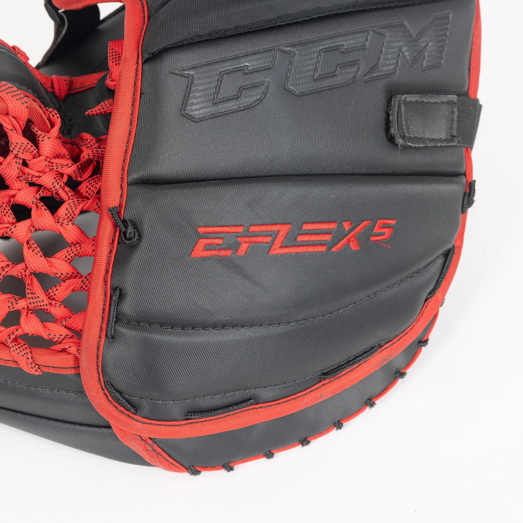 CCM Extreme Flex 5 Senior Goalie Catcher - USED #1