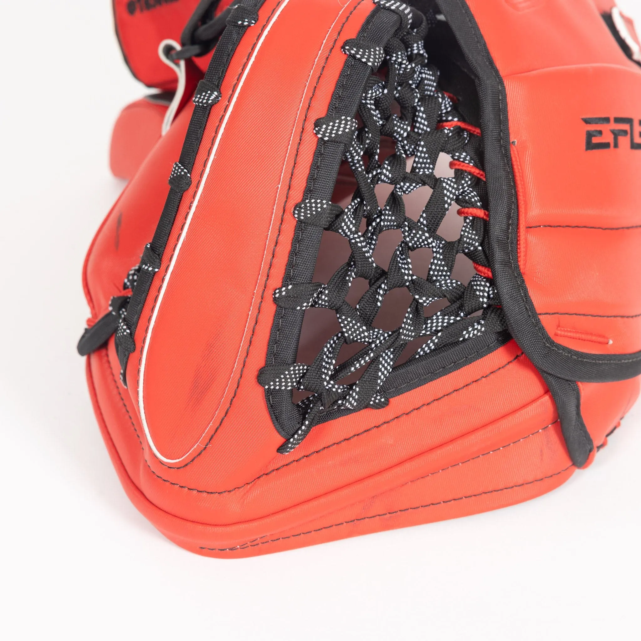 CCM Extreme Flex 5 Senior Goalie Catcher - USED #2