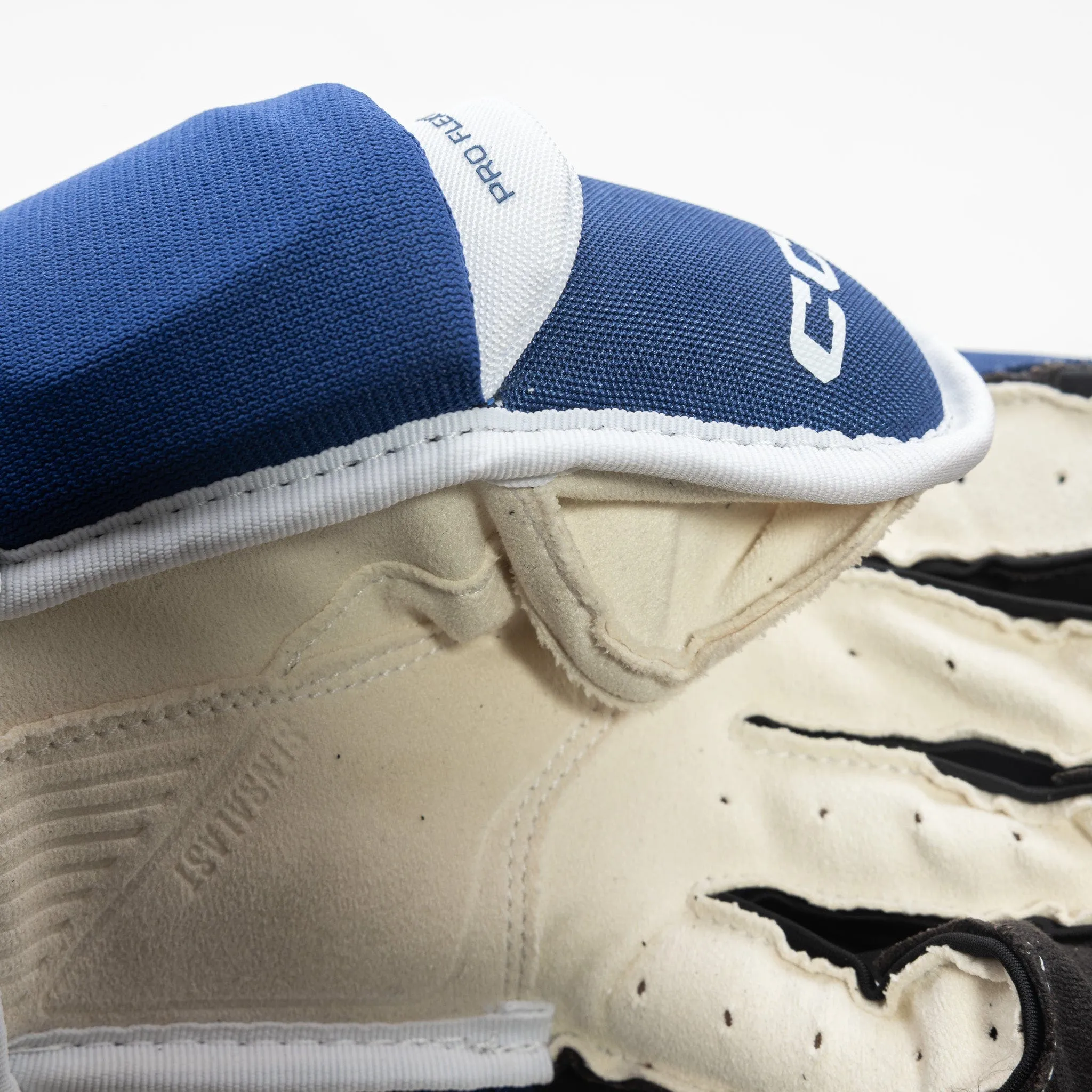 CCM Tacks 4R Pro3 Senior Hockey Gloves