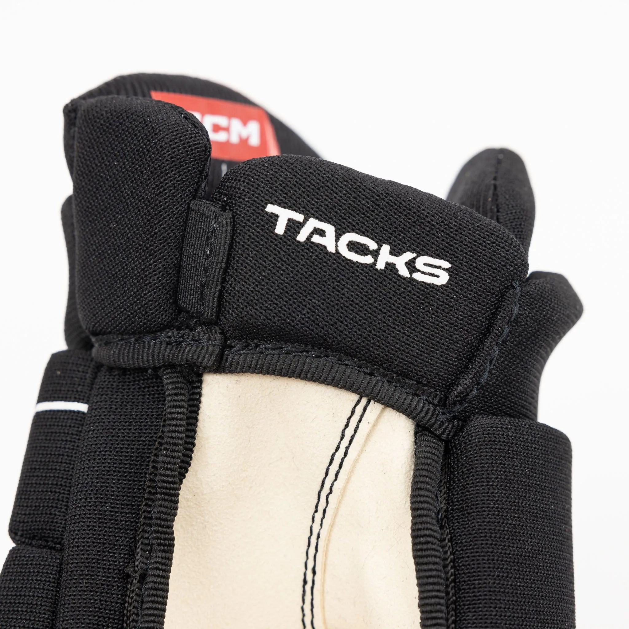CCM Tacks AS550 Youth Hockey Gloves