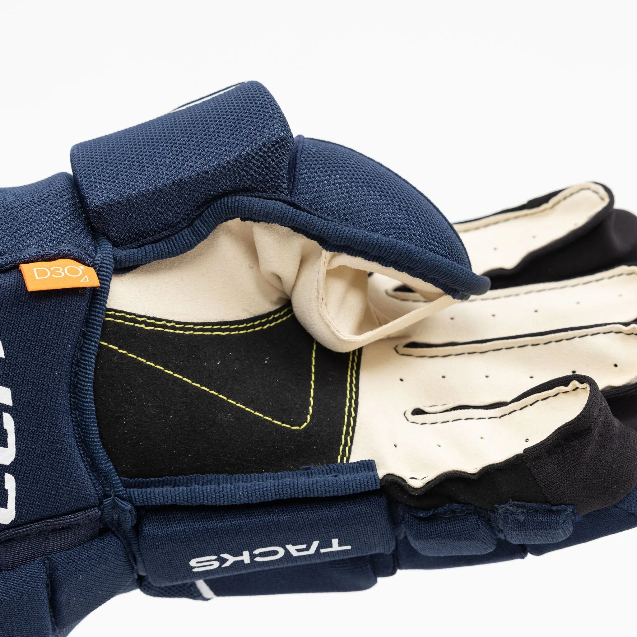 CCM Tacks AS580 Senior Hockey Gloves