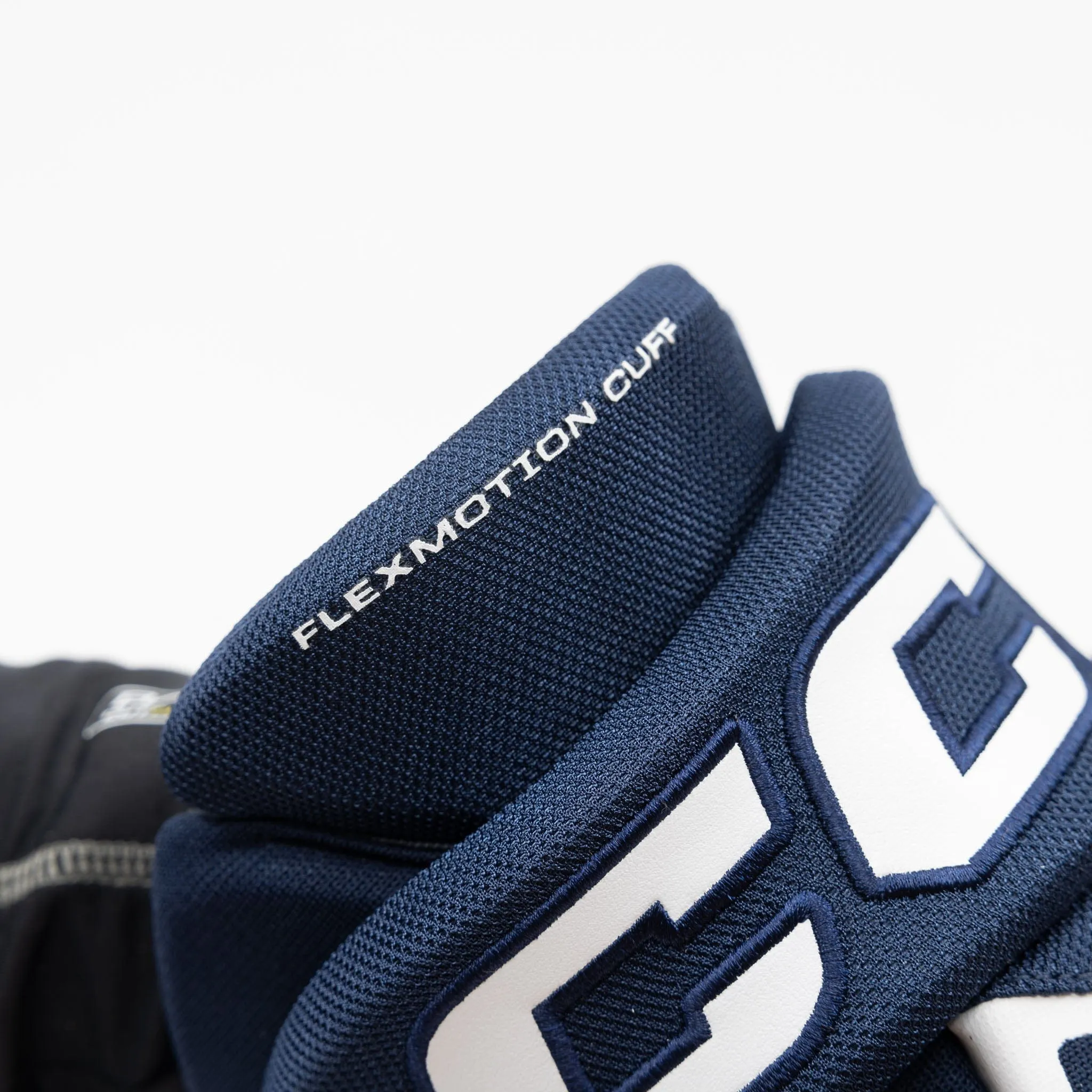 CCM Tacks AS580 Senior Hockey Gloves