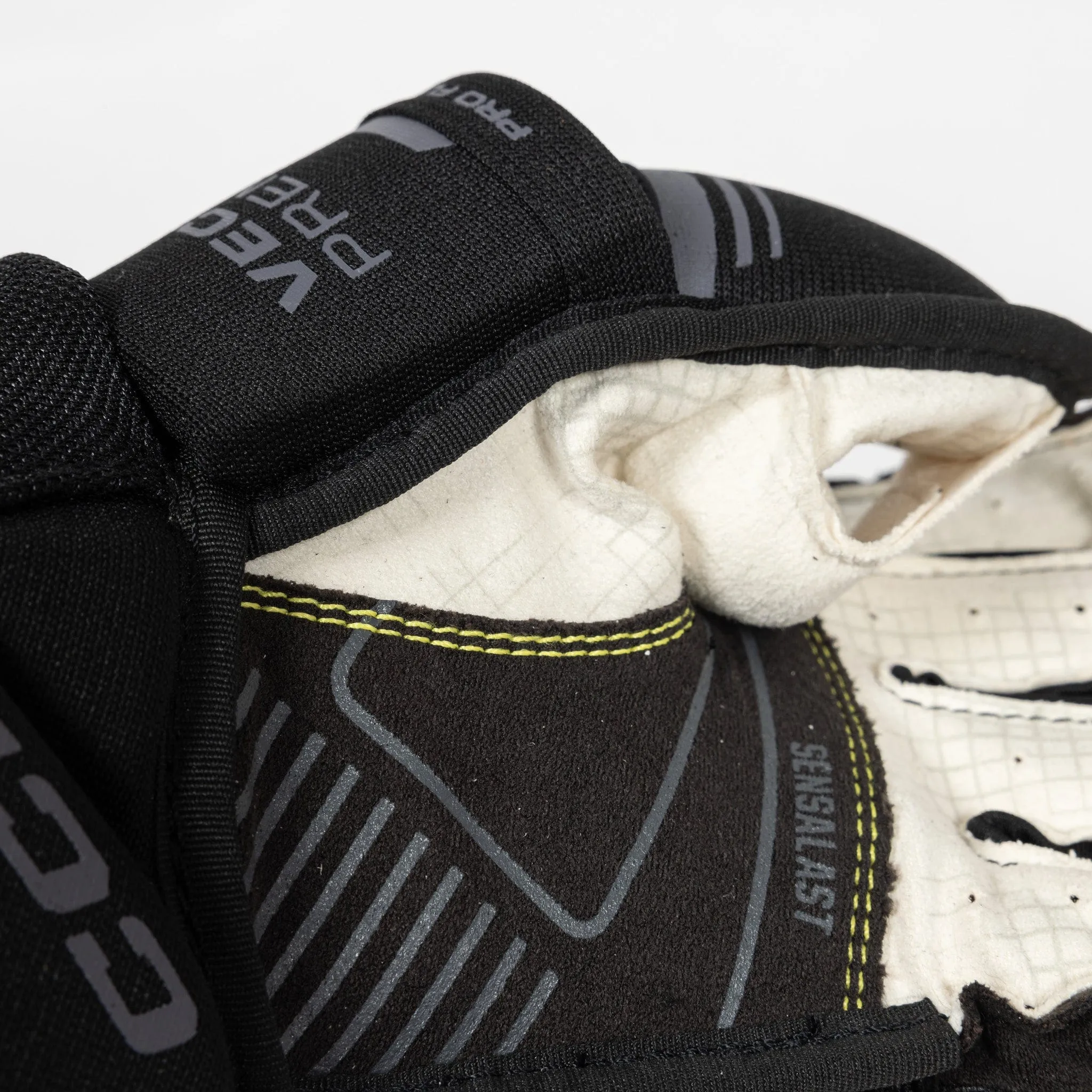 CCM Tacks Vector Premier Senior Hockey Gloves