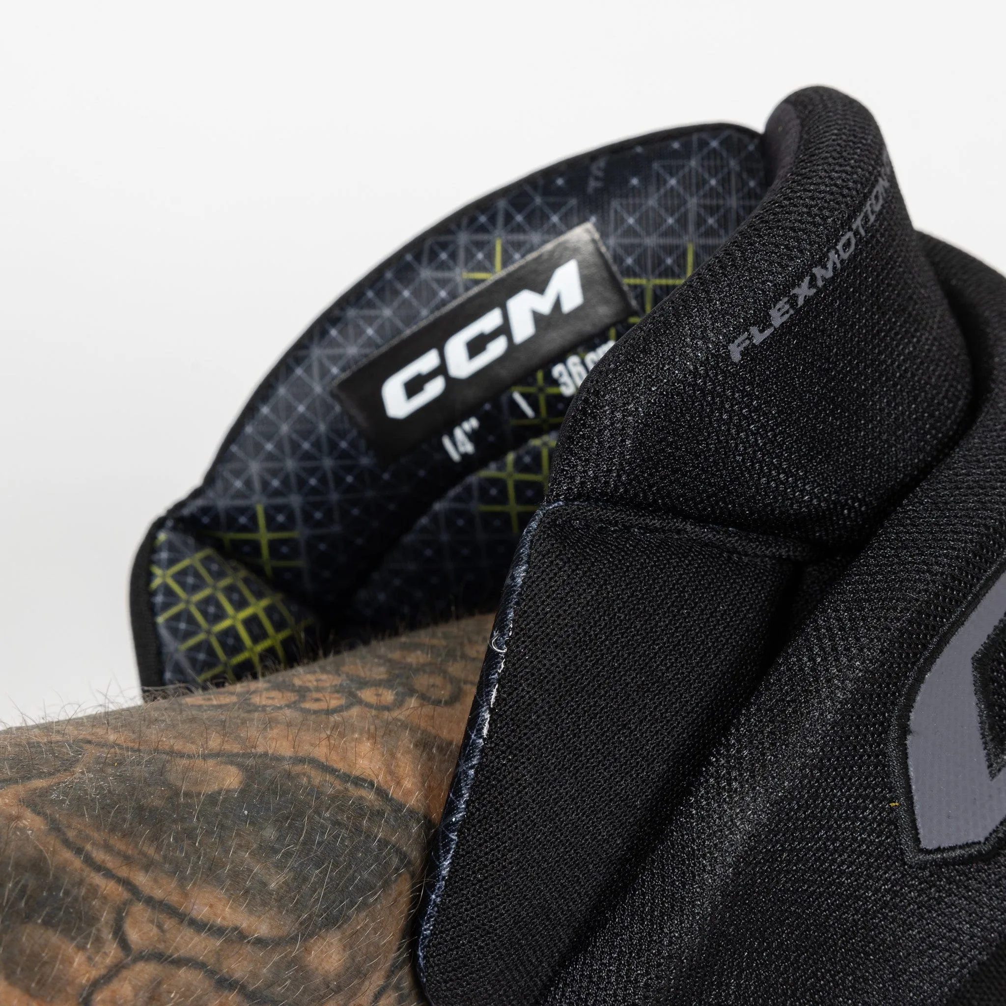 CCM Tacks Vector Premier Senior Hockey Gloves