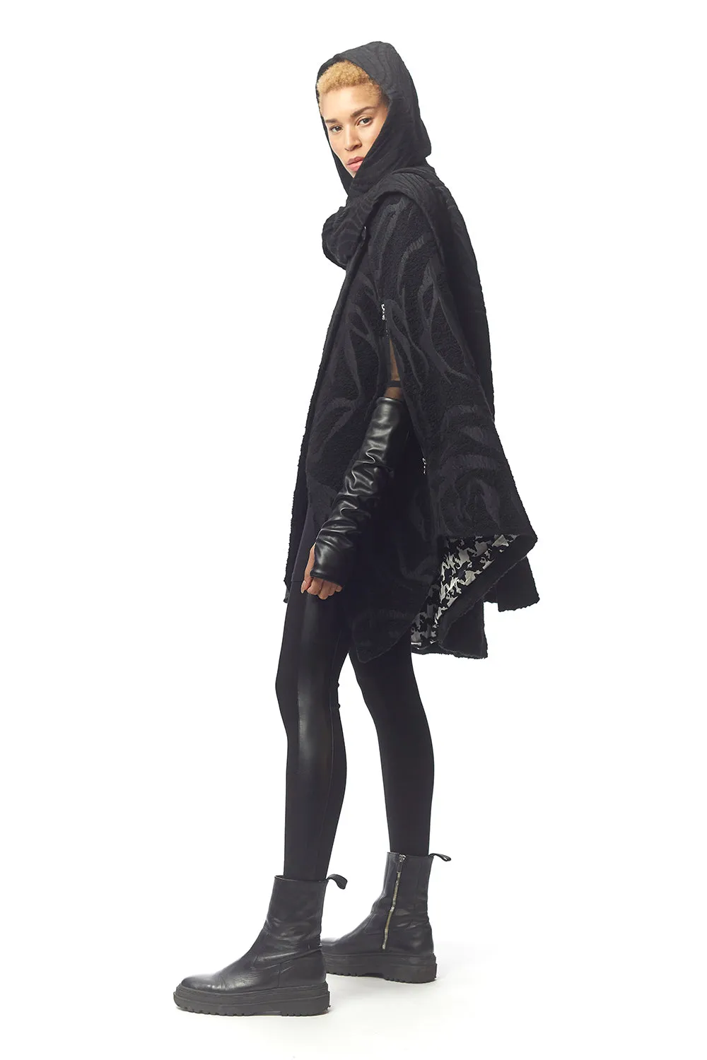 Cristiana In-Cognito Cape