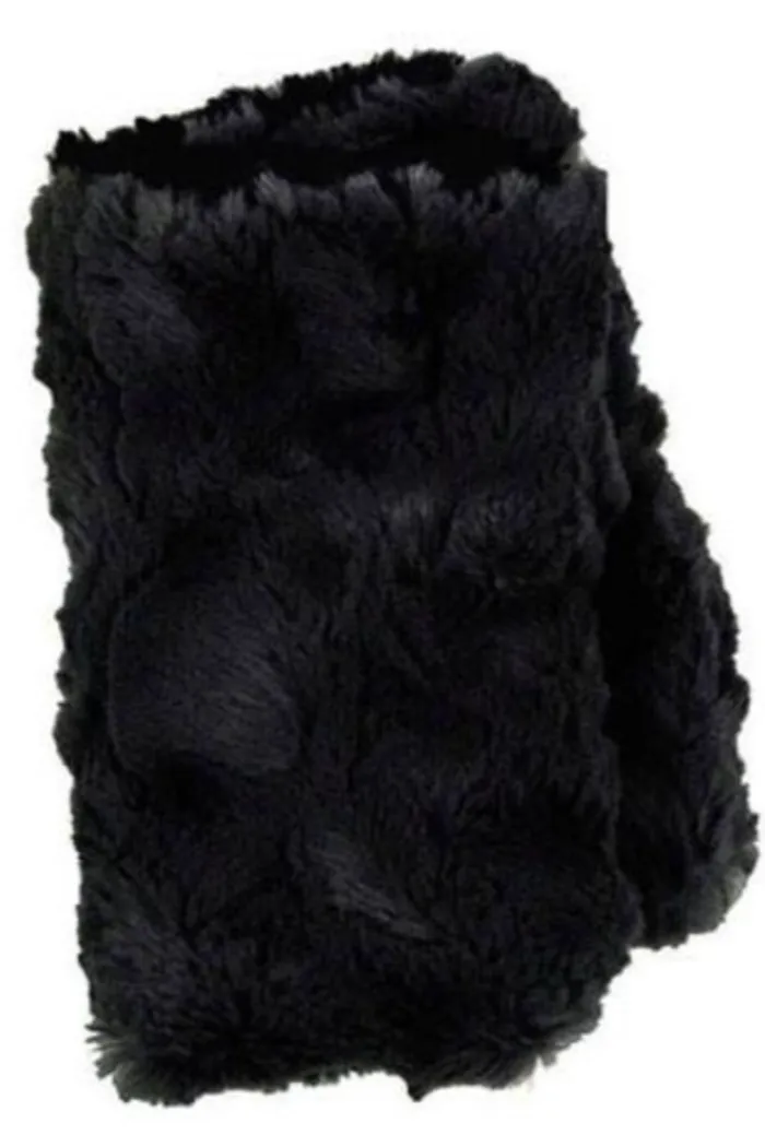 Faux fur gloves