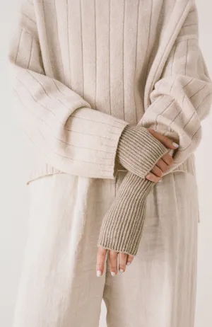 Francie Natural Fingerless Gloves