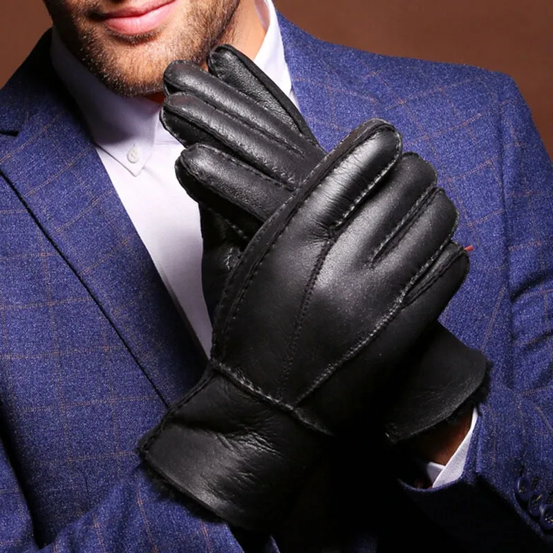 FUR GLOVES