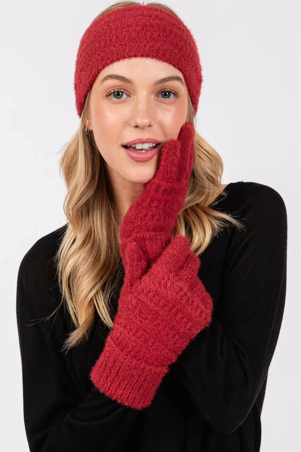 Fuzzy Cable Knit Smart Touch Gloves Burgundy - Pack of 6
