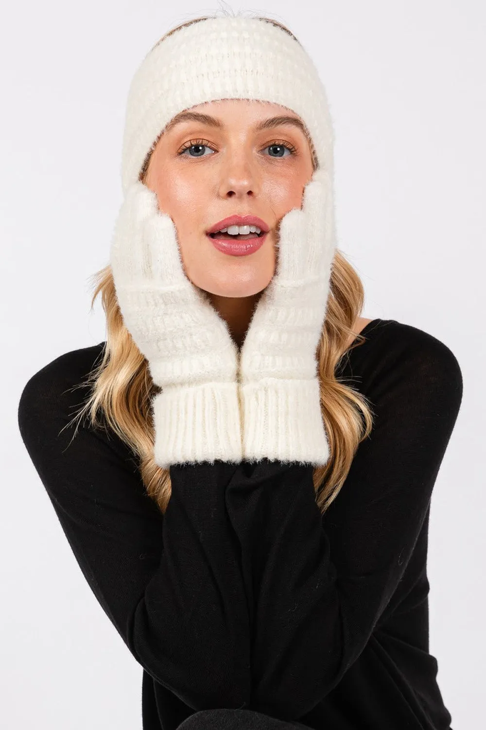 Fuzzy Cable Knit Smart Touch Gloves Ivory - Pack of 6