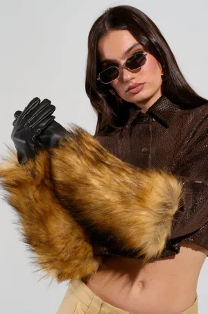 GRACELLE EXTENDED FAUX FUR GLOVES