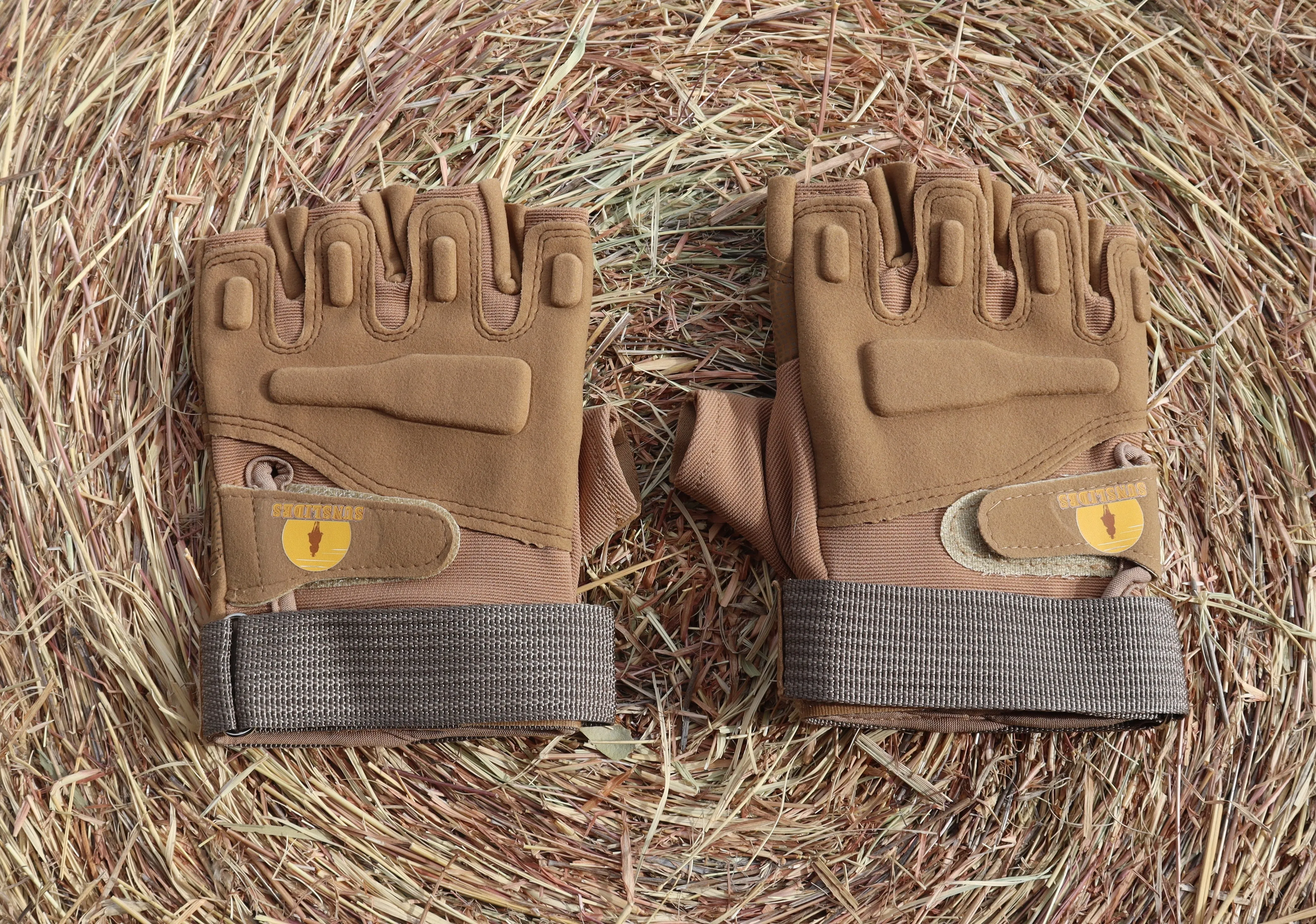 Heavy-Duty Tactical Gloves
