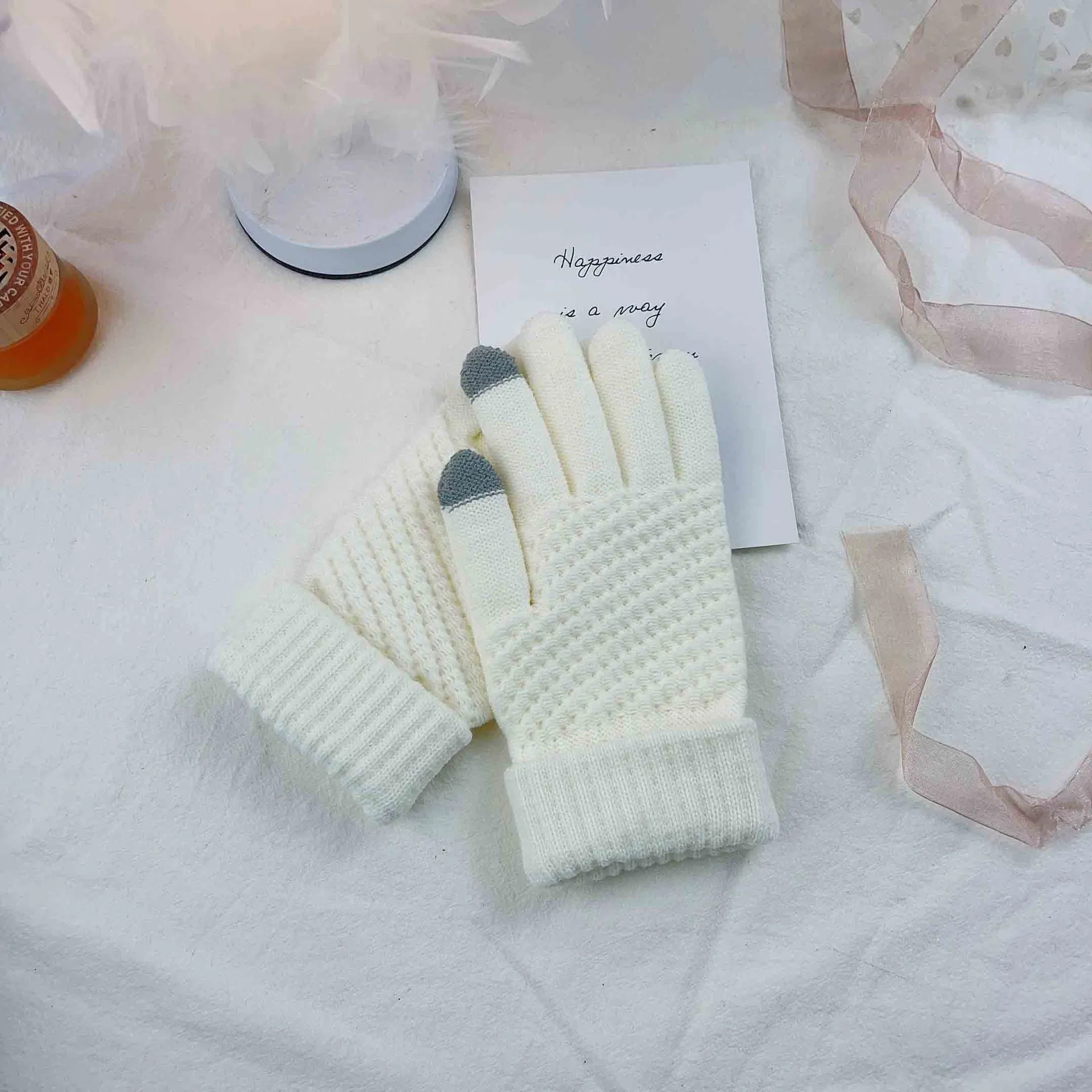 INSTOCK-Knitted gloves for women