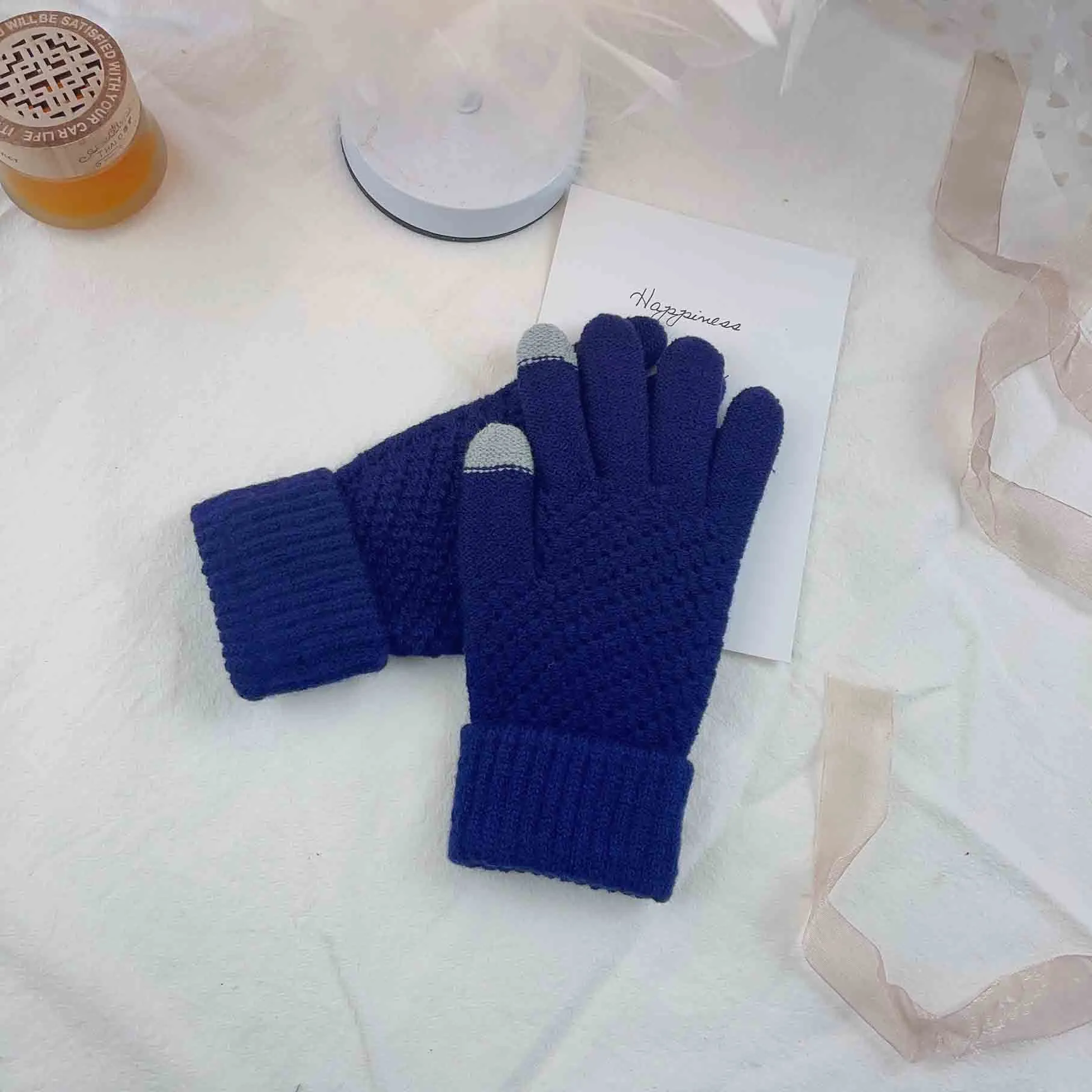 INSTOCK-Knitted gloves for women
