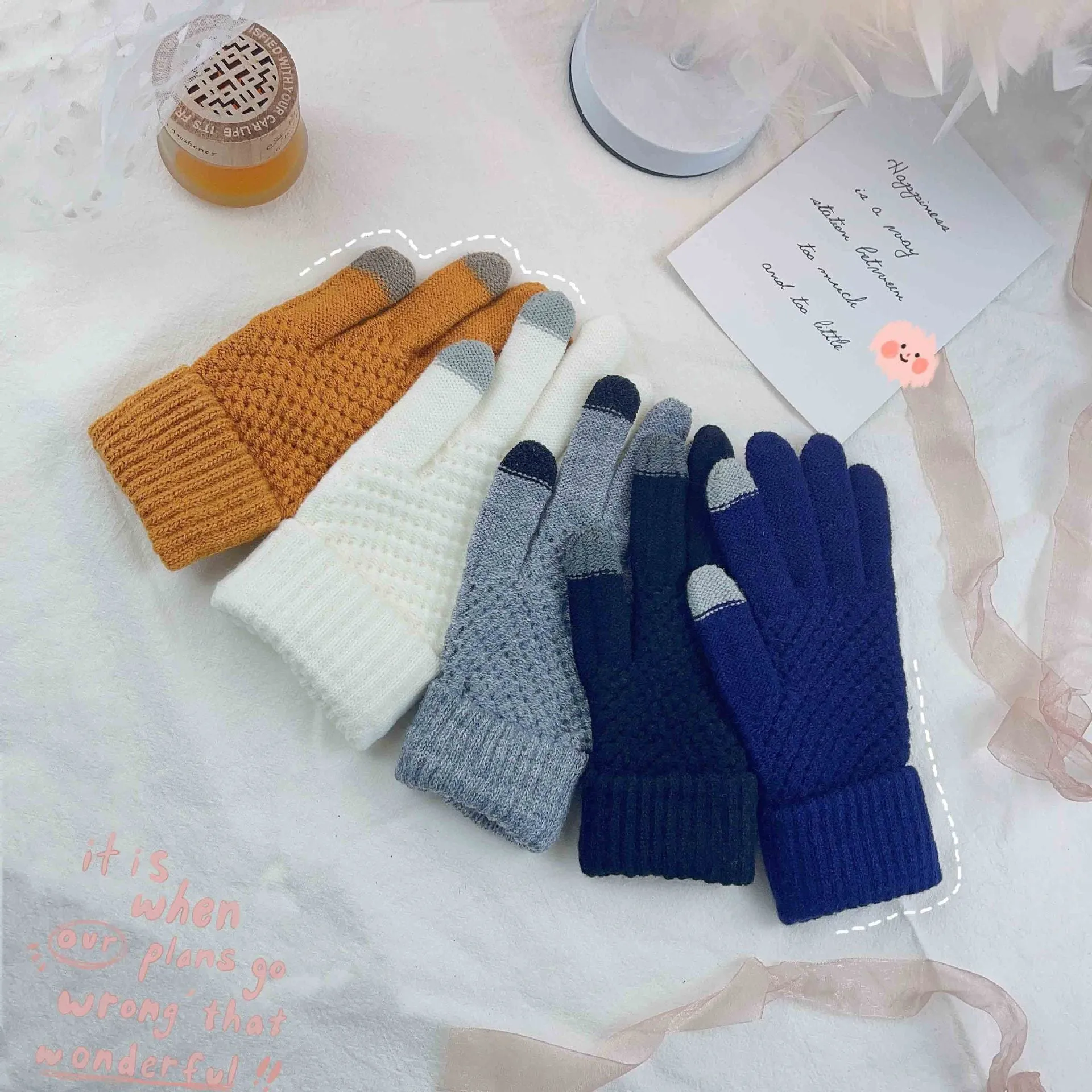INSTOCK-Knitted gloves for women
