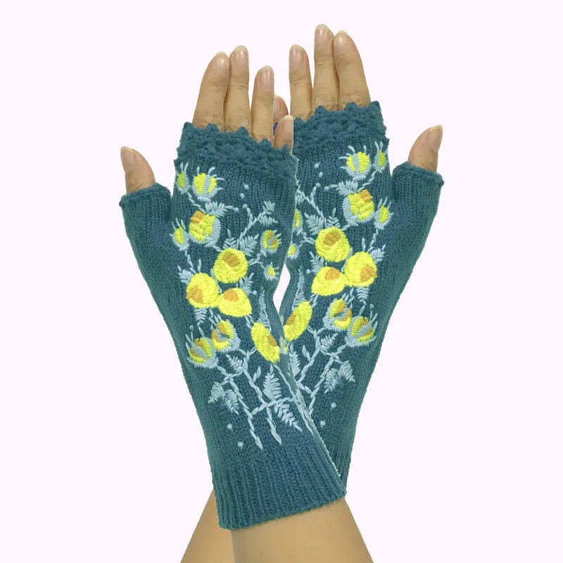 knitted embroidery gloves