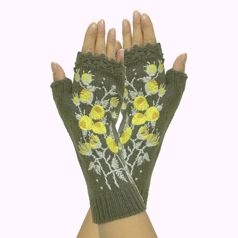 knitted embroidery gloves