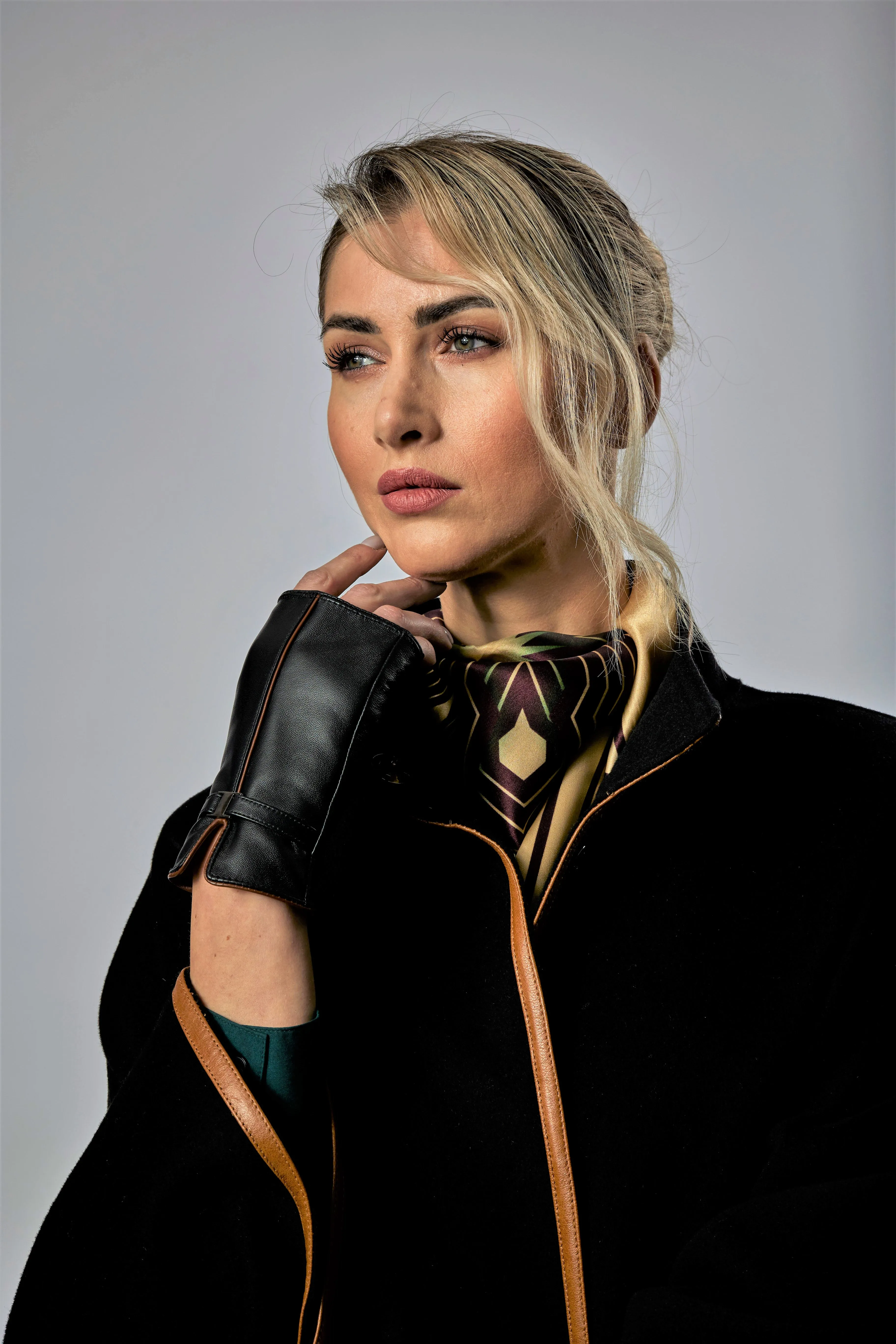 LADY AUTO Fingerless Black Leather Cashemere Lined Womens Gloves