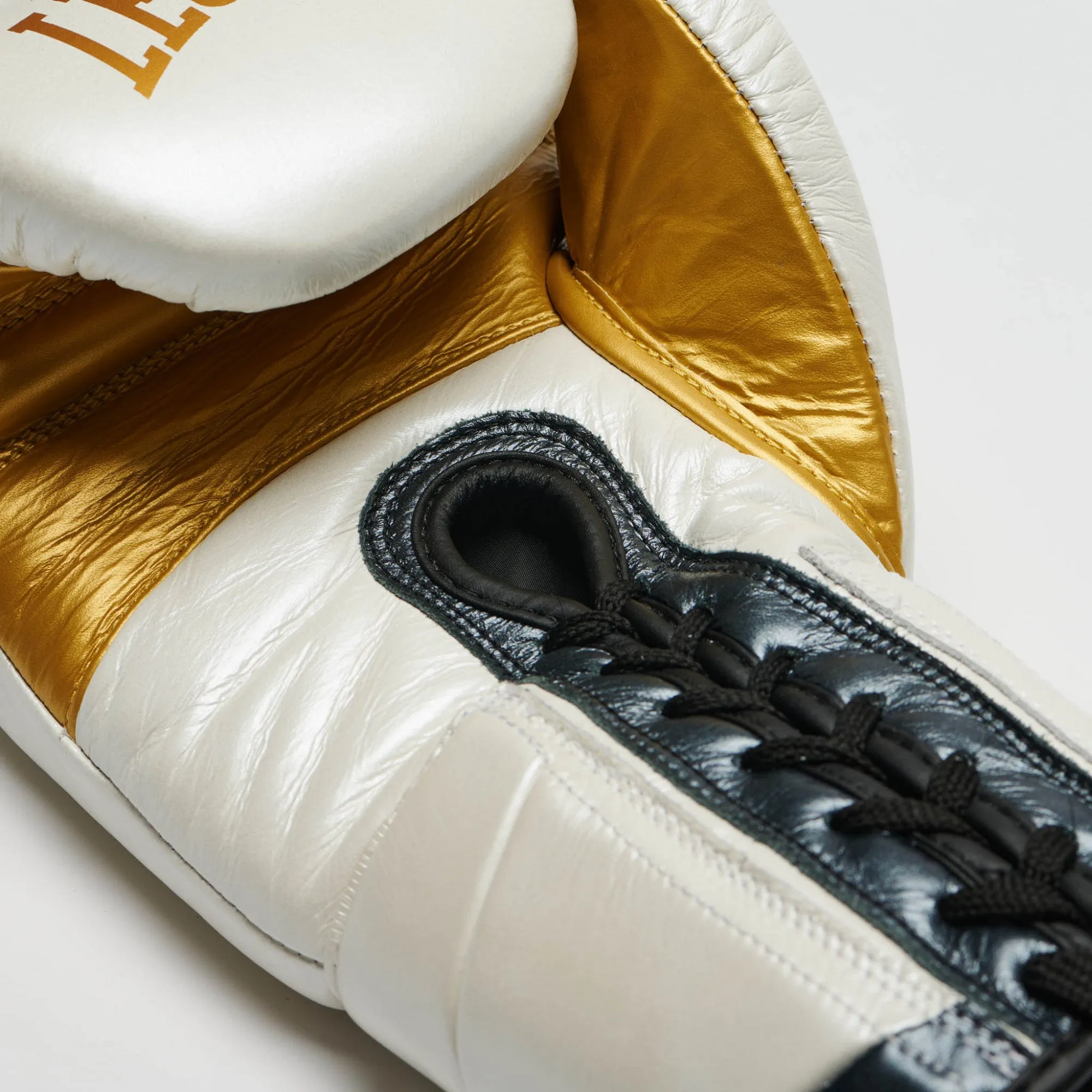 LEONE BOXING GLOVES AUTHENTIC 2-WHITE