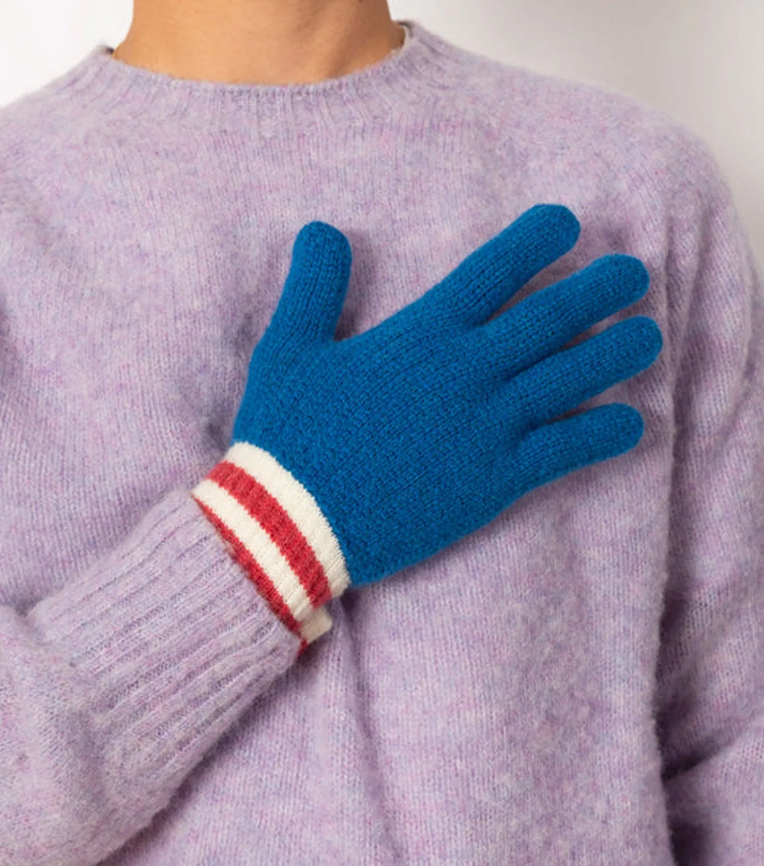 Love Gloves Sky Dream