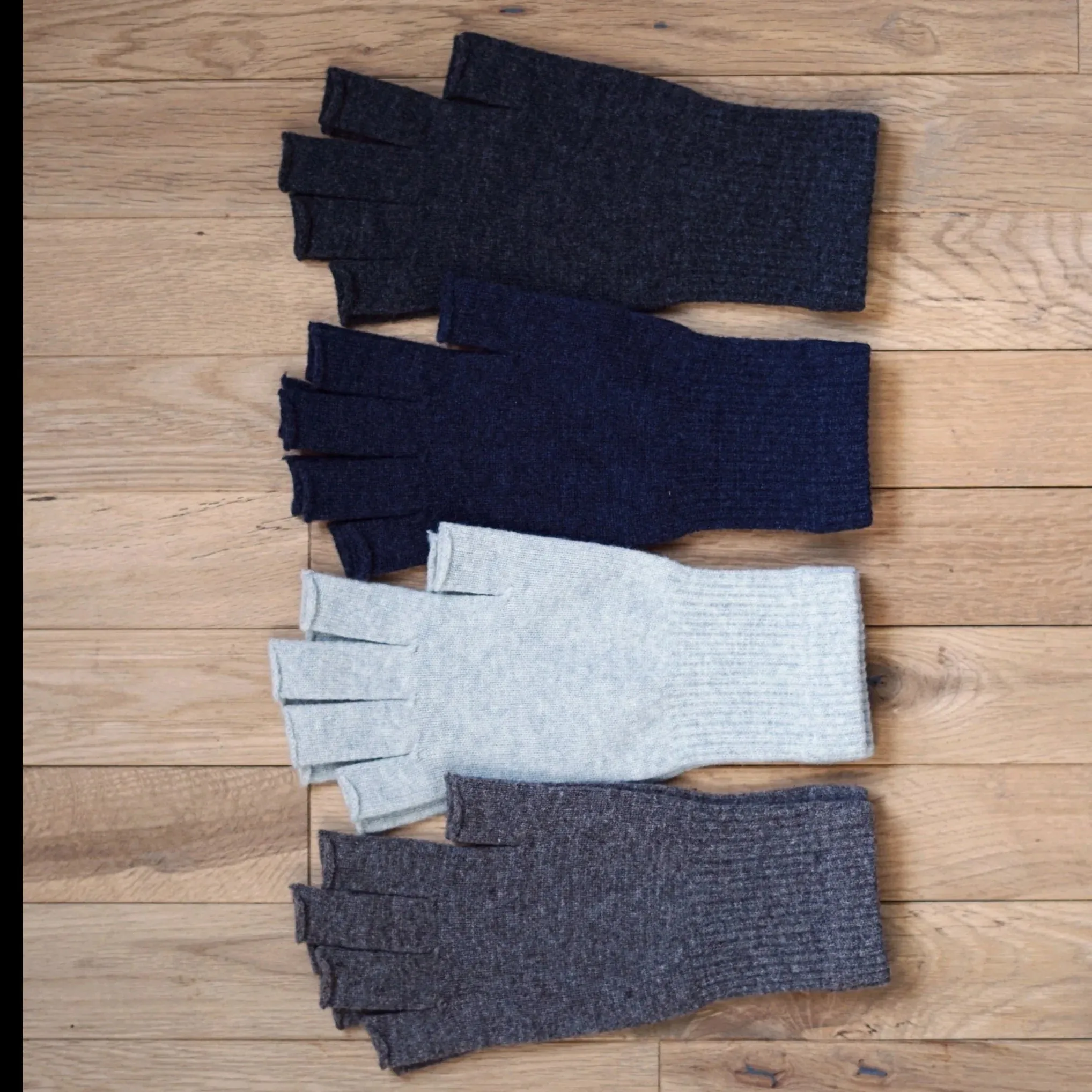 Merino Wool Fingerless Glove