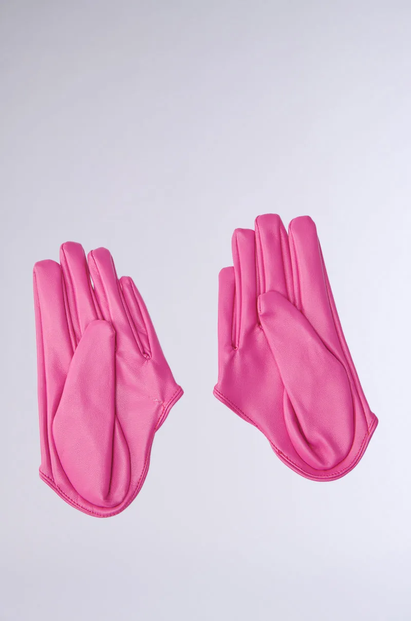 ON TREND PU GLOVES