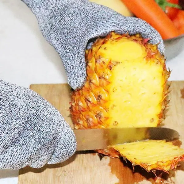 Polyethylene Food-Safe Cut Resistant Safety Gloves With EN388 Level 5 Protection