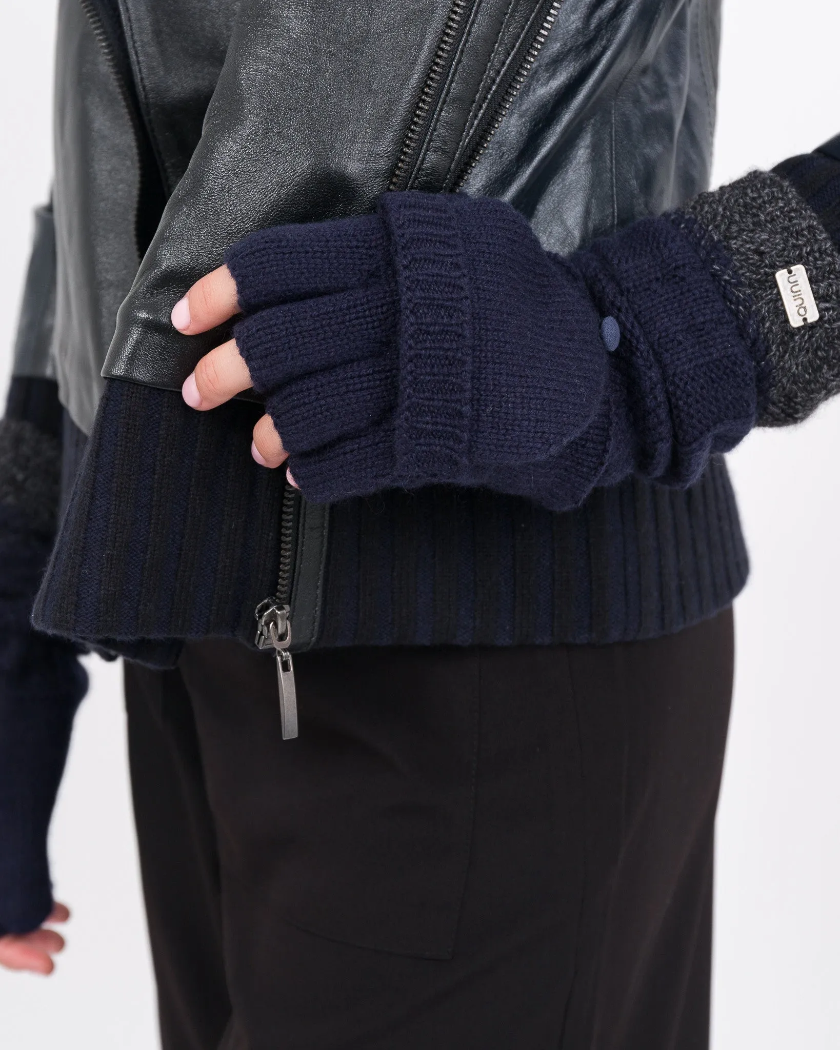 Ryan Cable Ombre Pop Top Glove