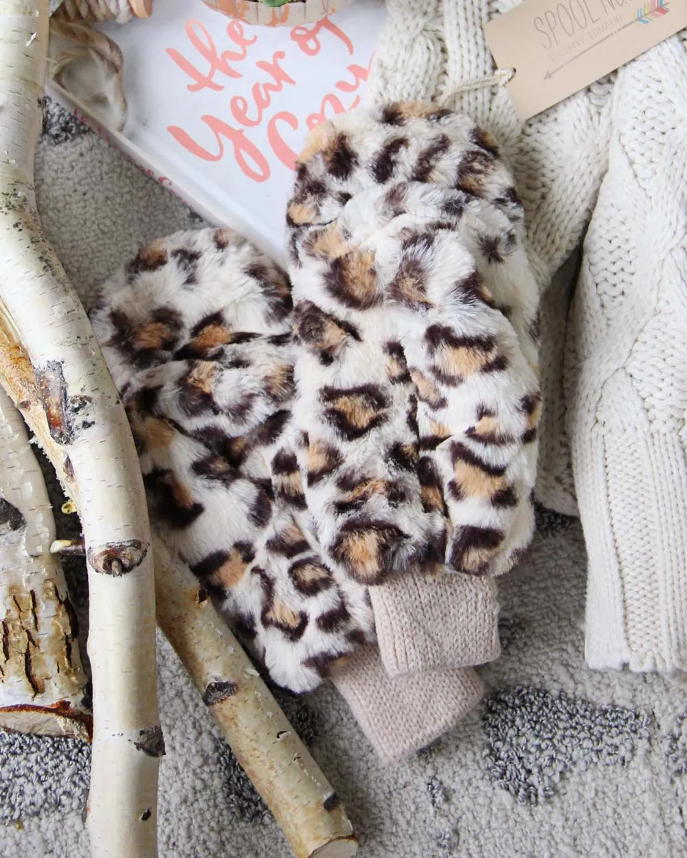 Snowy Birch Gloves