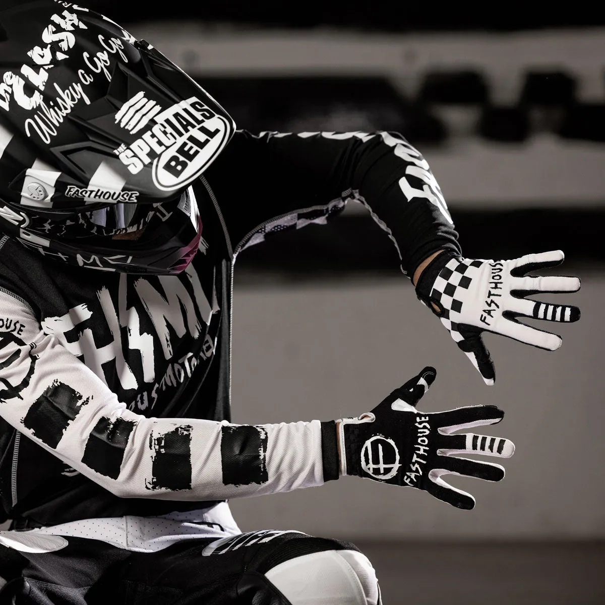 Speed Style Punk Youth Glove - Black/White/Pink