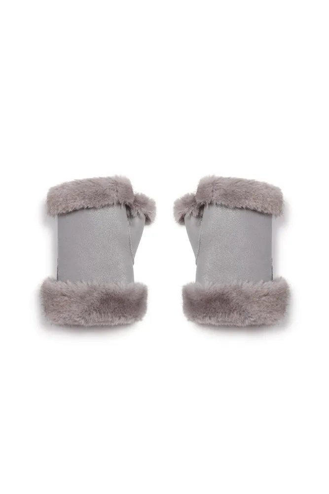 The Grey Gstaad Gloves