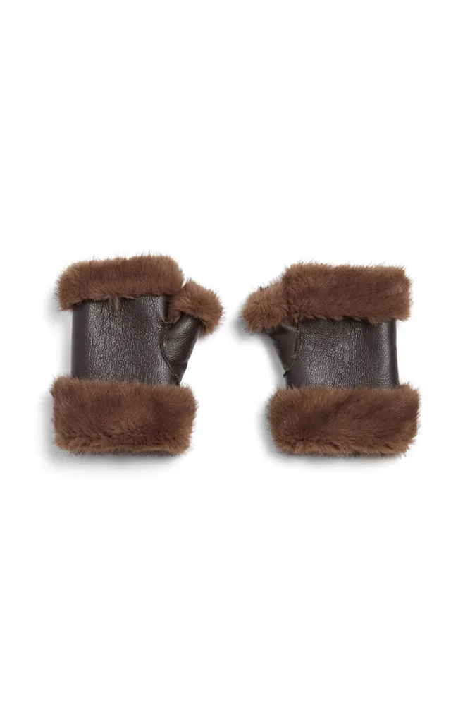 The Gstaad Chestnut Gloves