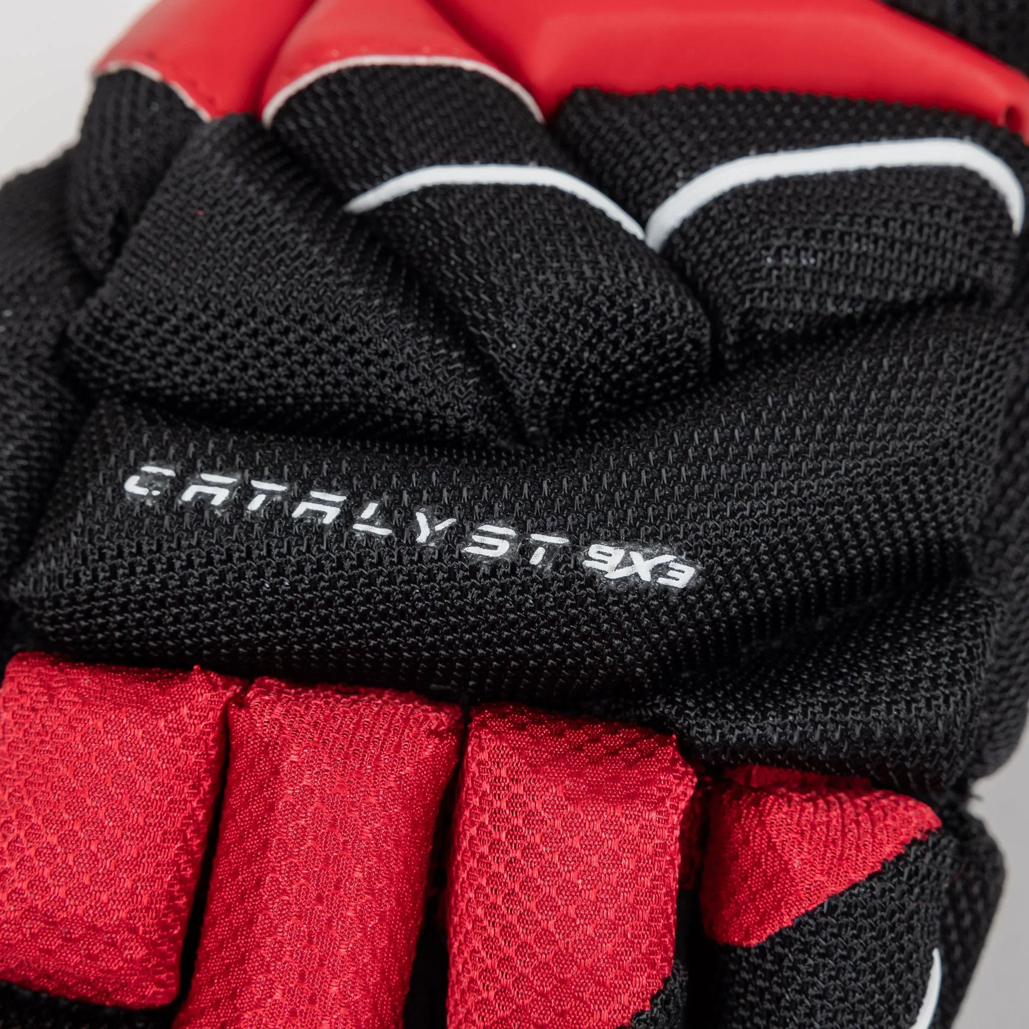 TRUE Catalyst 9X3 Junior Hockey Glove