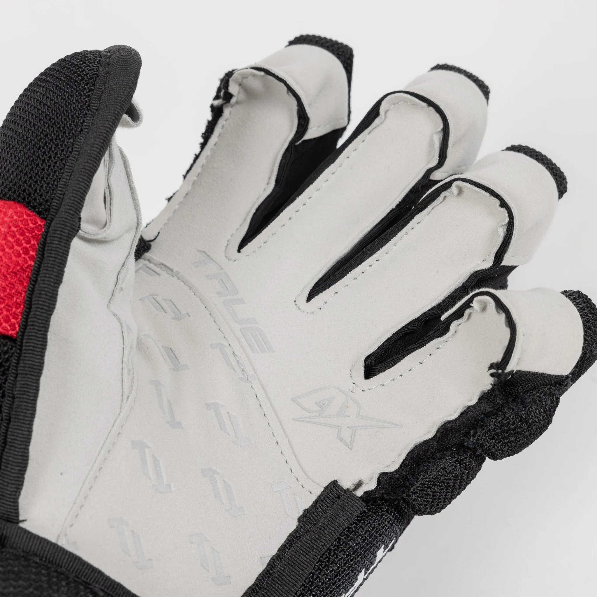 TRUE Catalyst 9X3 Junior Hockey Glove