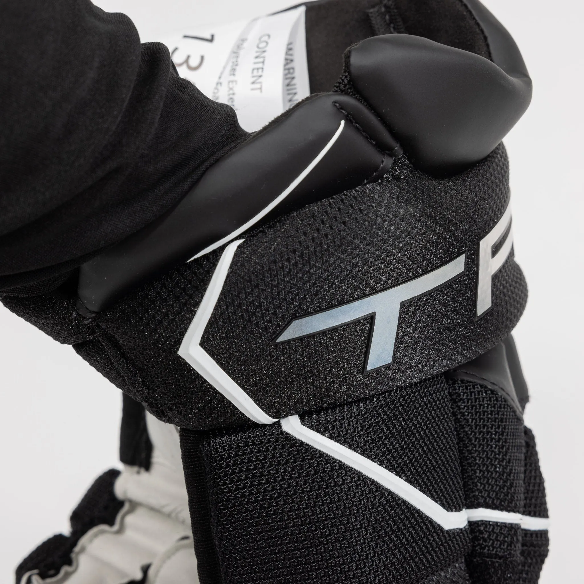 TRUE Catalyst 9X3 Senior Hockey Glove