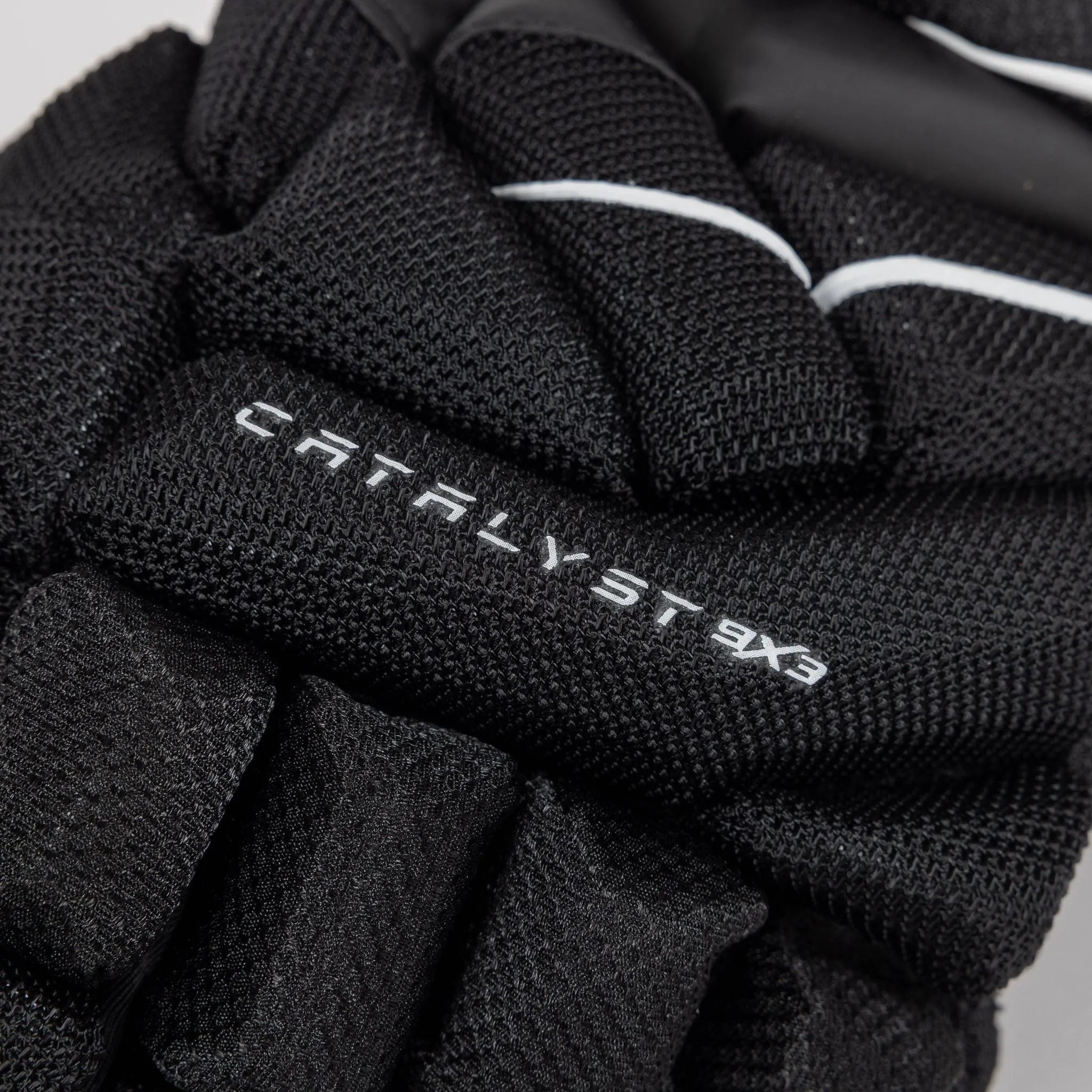 TRUE Catalyst 9X3 Senior Hockey Glove