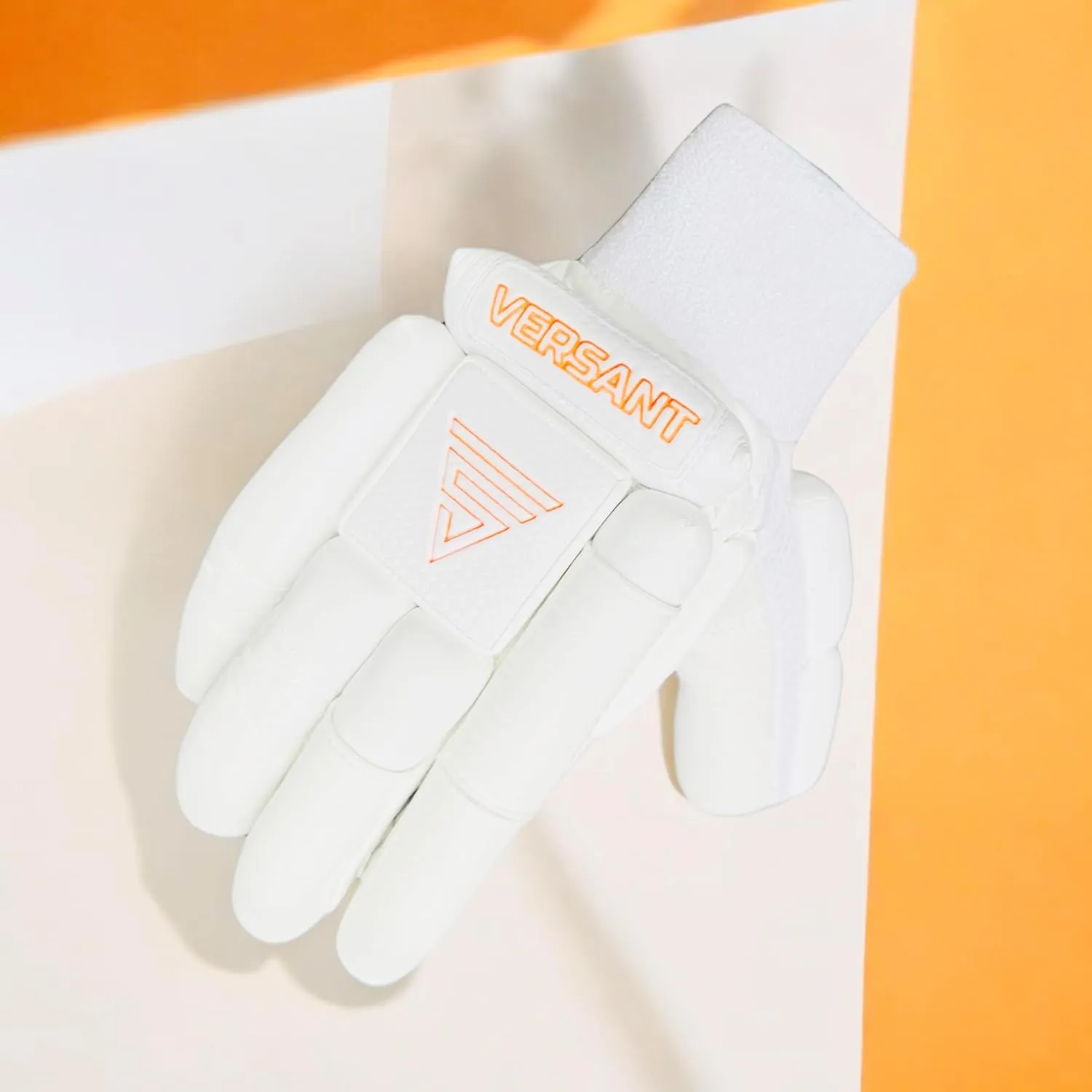 Versant Pro Dg Cricket Batting Gloves White Size Mens