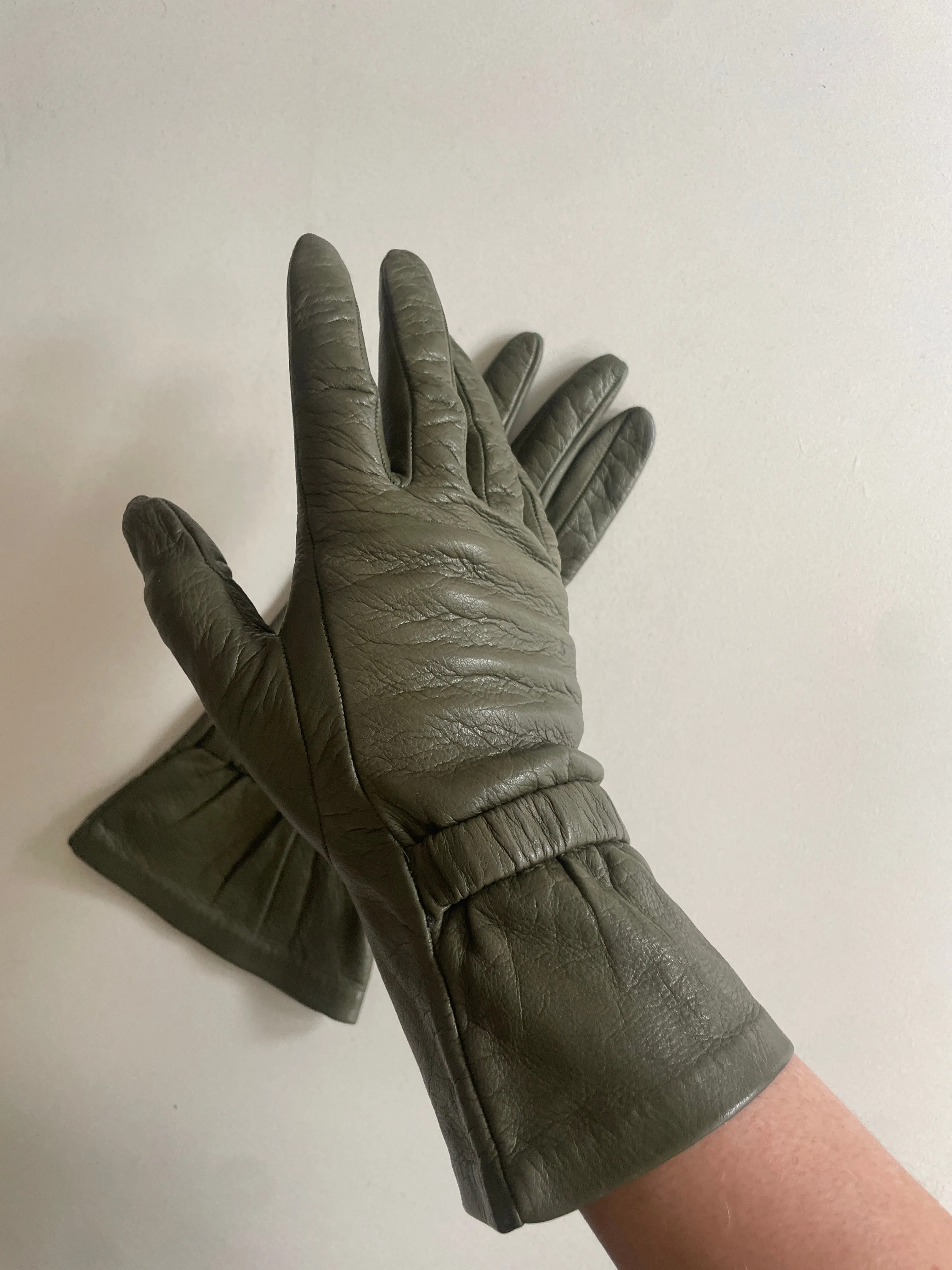 Vintage Green Kid Leather Gloves