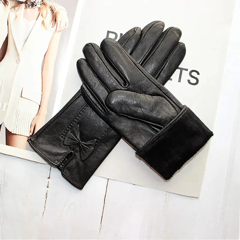 WhisperWarm Chic Winter Gloves