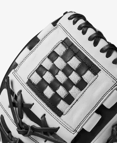 Wilson A2000 12" P12 Fastpitch Glove