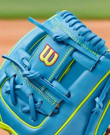 Wilson Fall 2024 A2000® 1786 11.5” Baseball Glove