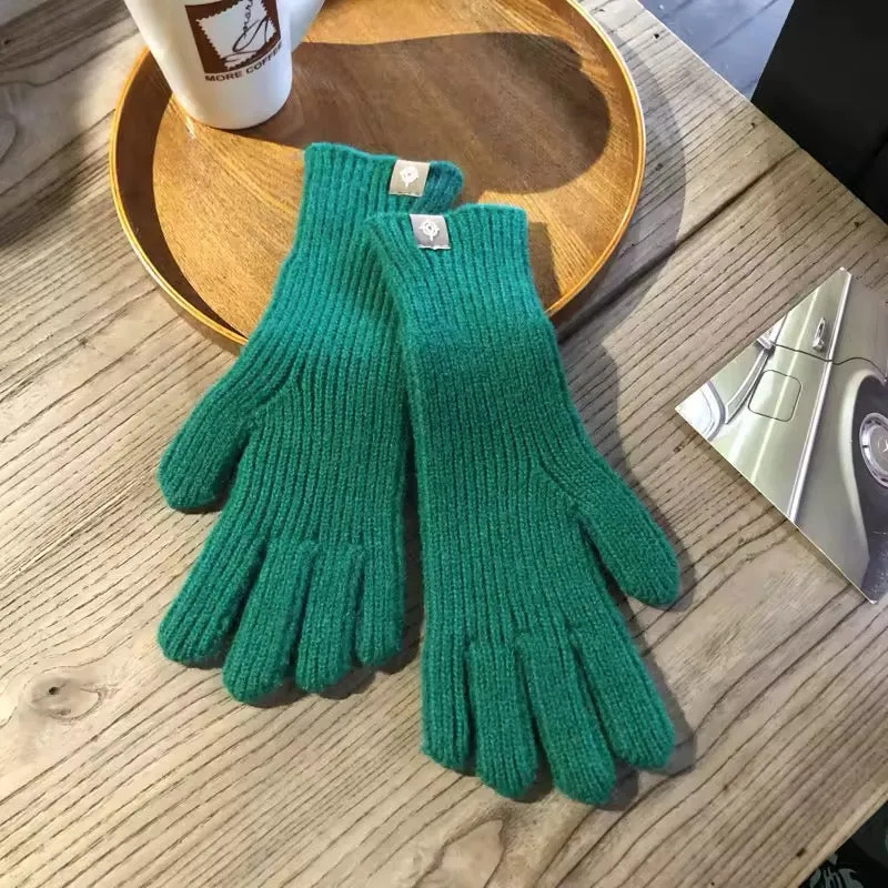Women's knitted gloves. Soft cashmere gloves. Touchscreen-friendly gloves